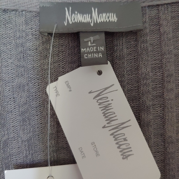 Neiman Marcus open front cardigan - Picture 2 of 4